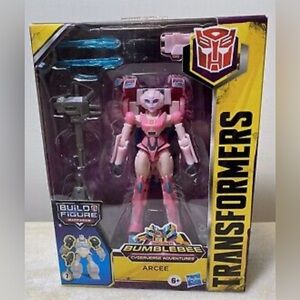 Bumblebee Cyberverse Adventures Arcee - Pink